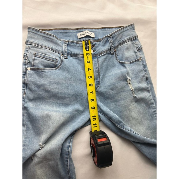 Women's Blue Savvy Stretch Jeans Light Wash Distressed Size 13/31 - Picture 10 of 10
